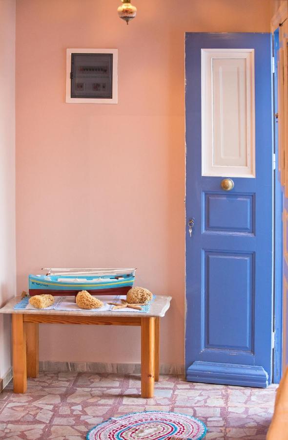 Petroula Apartments Emborios Екстериор снимка
