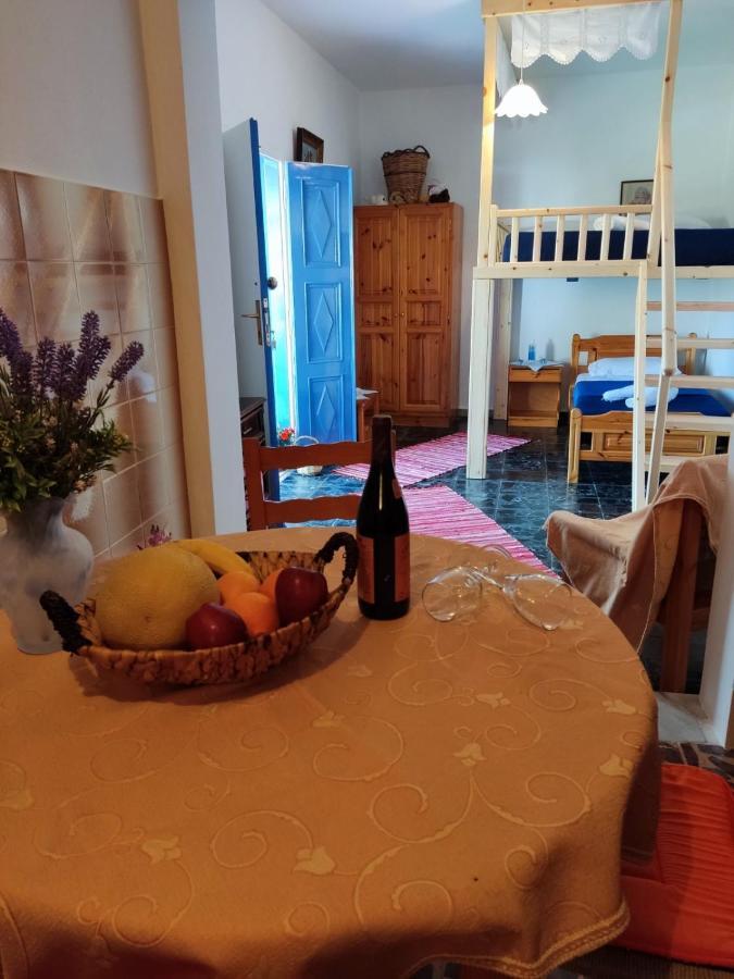 Petroula Apartments Emborios Екстериор снимка